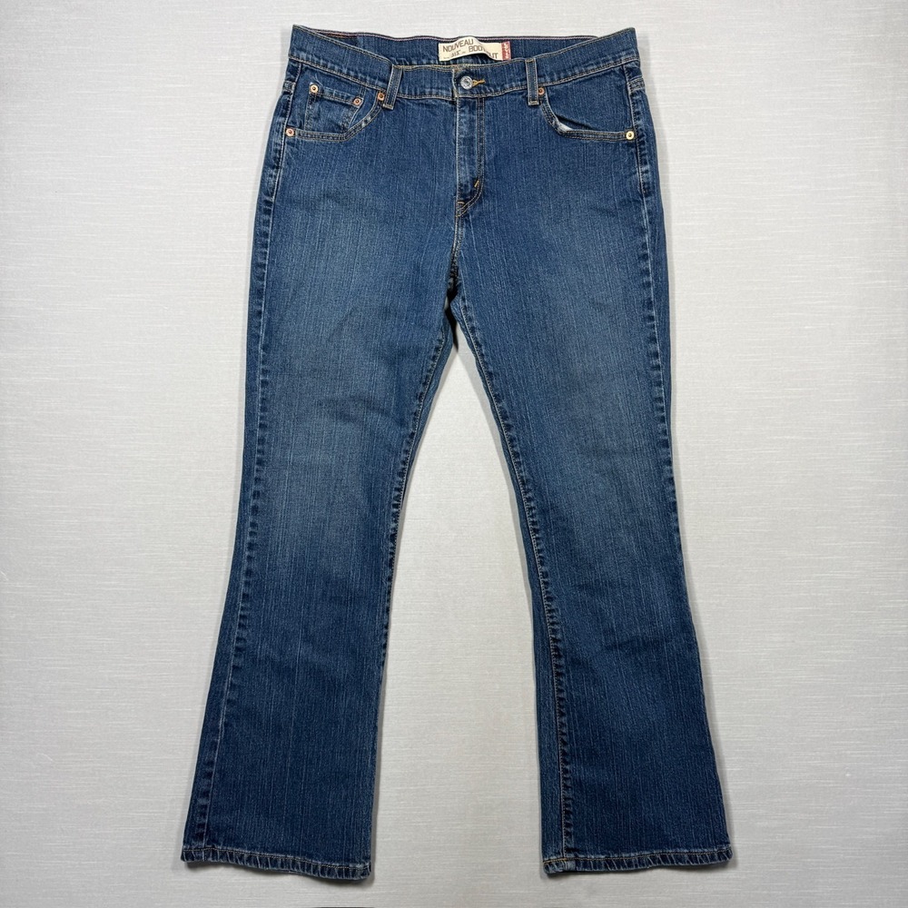 Levi's Nouveau 515 Classic Boot Cut Women‎ 14 M Blue Denim Jeans Distressed Y2K